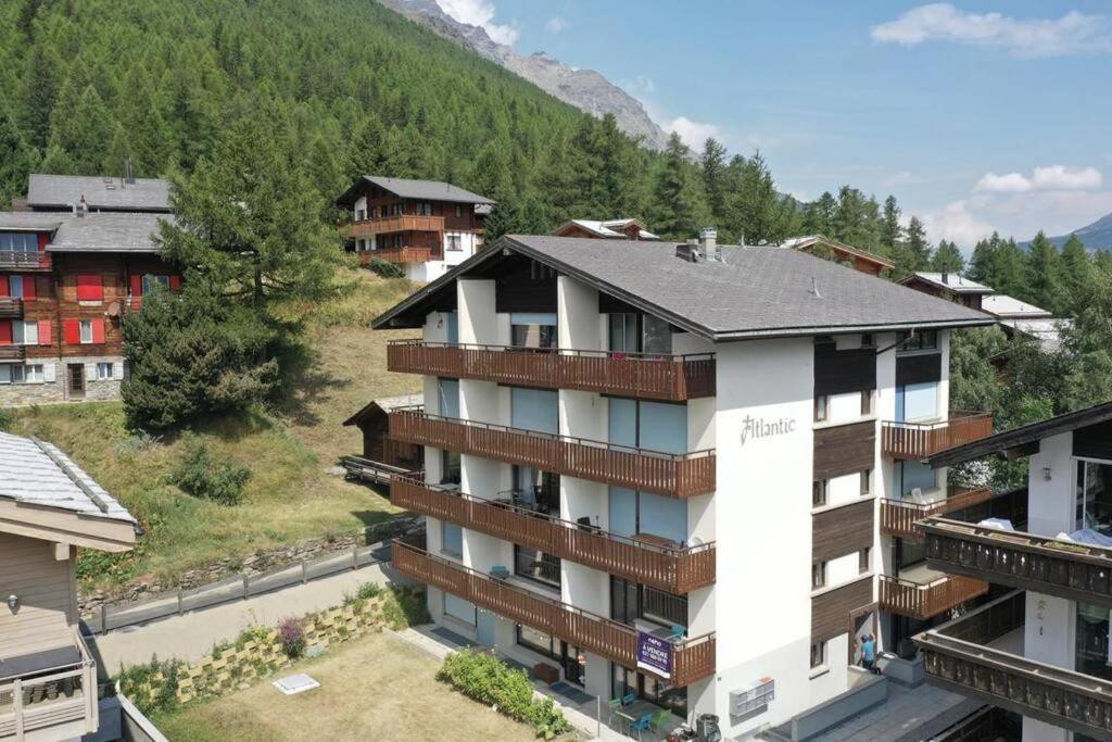 Stilvolles Und Erschwingliches Studio: Der Perfekte Rueckzugsort Fuer Kurzaufenthalte Saas-Fee Esterno foto